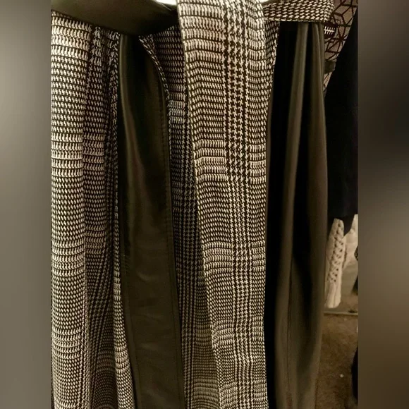 NWT Original Brova trench coat faux leather with plaid pattern 🩶🖤 - Picture 3 of 12